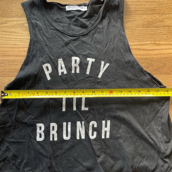 Fun beach top! - Picture 7 of 9